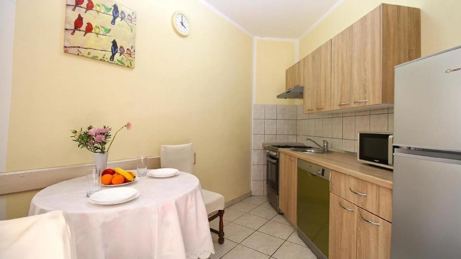 Ferienwohnung Fuer 2 Personen Ca 30 Qm In Fazana, Istrien Istrische Riviera Apartment